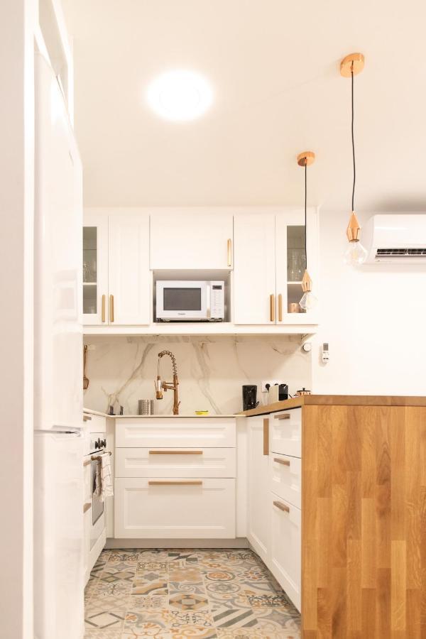 Spiral Stairs Duplex Apartamento Figueres (Girona)